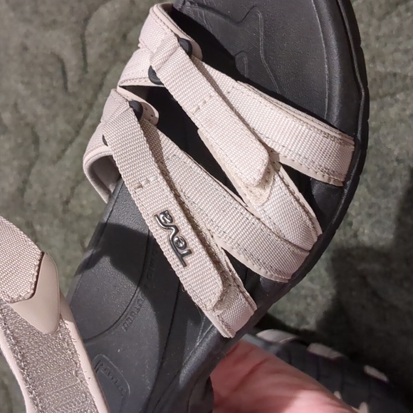 Teva Women's Sandals Tirra SN 4266 Size 7 Trail Water Sport Outdoors Beige - Picture 4 of 6